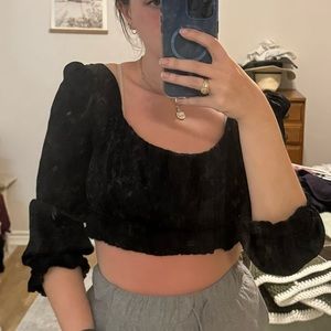 Black long sleeve cropped blouse
